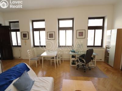 Rent apartment 2+KK Praha, Štěpánská č. 4