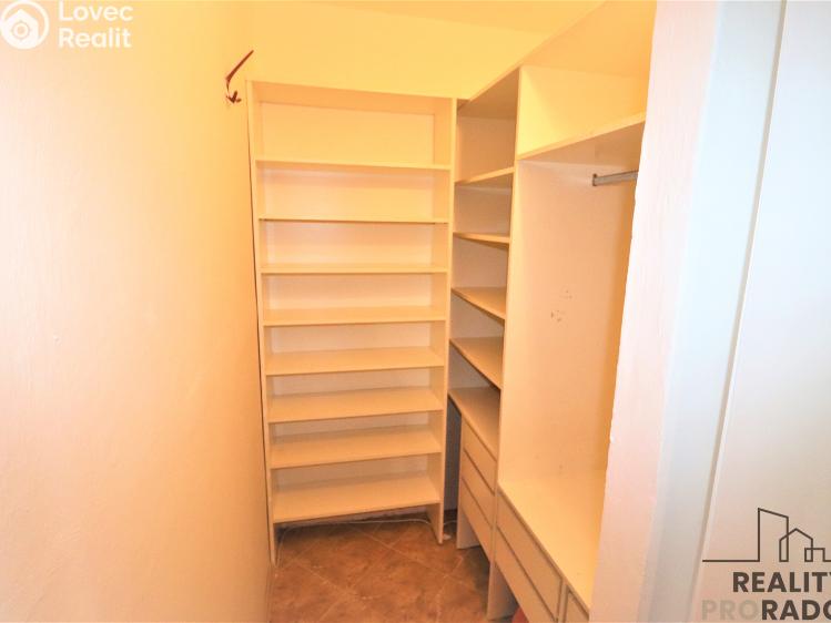 Pronájem bytu 2+1 Ostrava, Otakara Jeremiáše 1999/27 č. 13