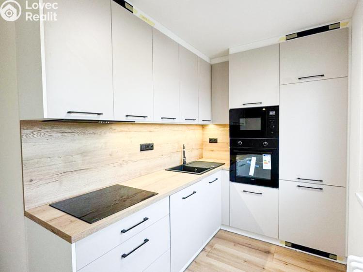 Prodej bytu 2+1 Karviná, tř. Osvobození č. 1