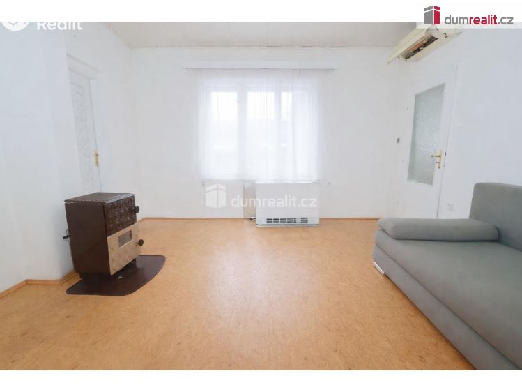 Аренда семейного дома Praha 15, Na Košíku č. 7