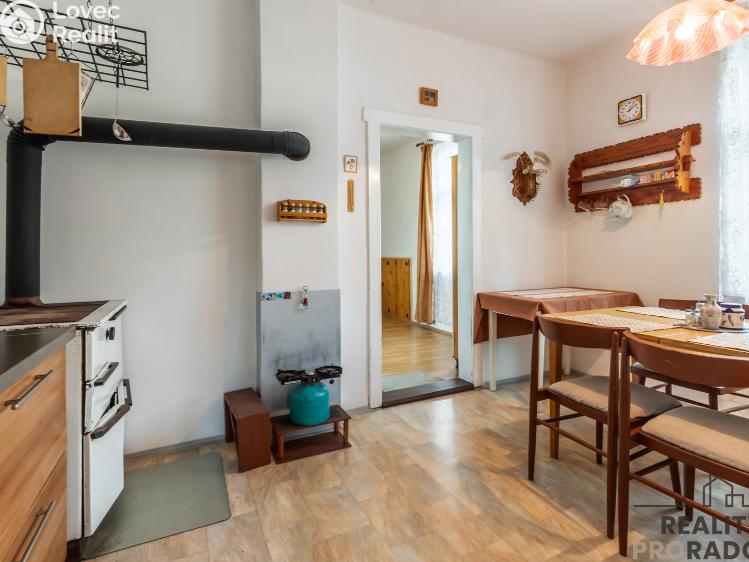 Prodej rodinného domu Malé Žernoseky, Labská 229 č. 6