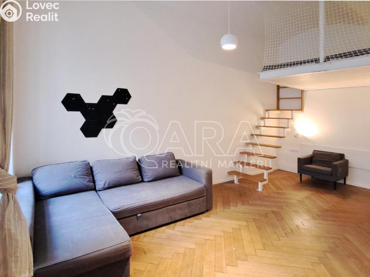 Rent apartment 2+1 Praha, Hybernská č. 2