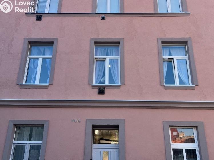 Sale apartment building Trmice, U Mlýnského potoka č. 62