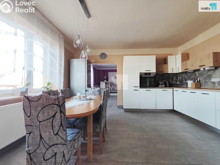 Sale apartment 5+1 Chlumec nad Cidlinou č. 4