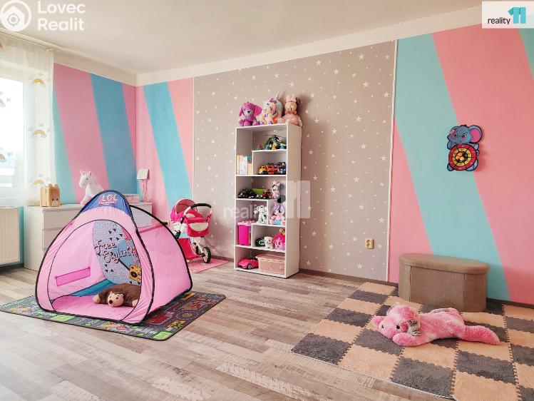 Sale apartment 5+1 Chlumec nad Cidlinou č. 18