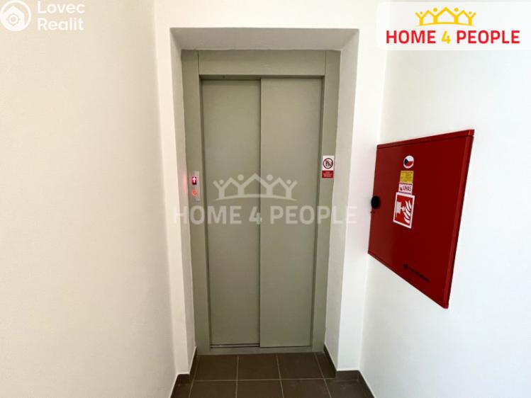 Pronájem bytu 2+KK Velký Osek, U hřiště č. 16