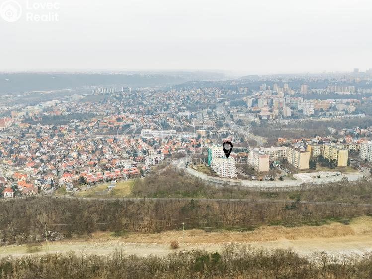 Sale apartment 2+KK Praha, Semická 2026/12 č. 32