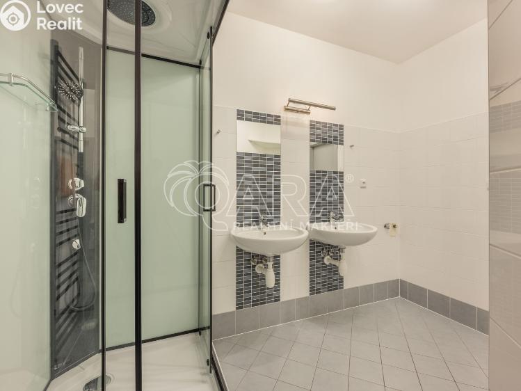 Prodej bytu 2+KK Praha, Semická 2026/12 č. 12