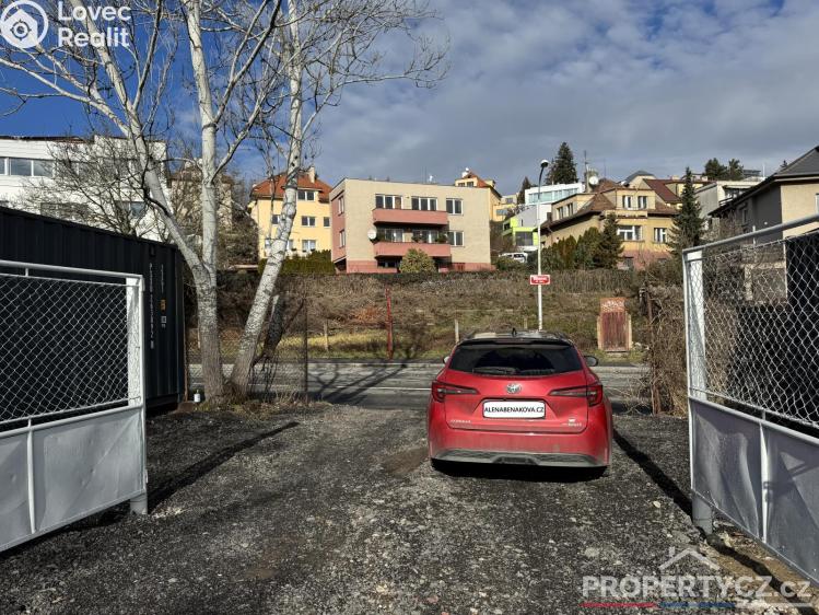 Pronájem garážového stání Praha, Nad obcí I 1392/2 č. 2