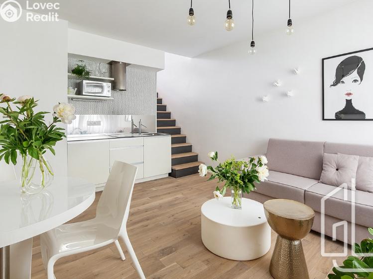 Rent apartment 2+KK Praha, Holečkova č. 2