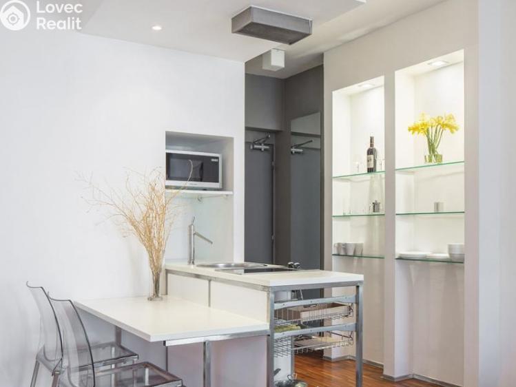 Аренда квартиры 1+KK Praha, Holečkova č. 7