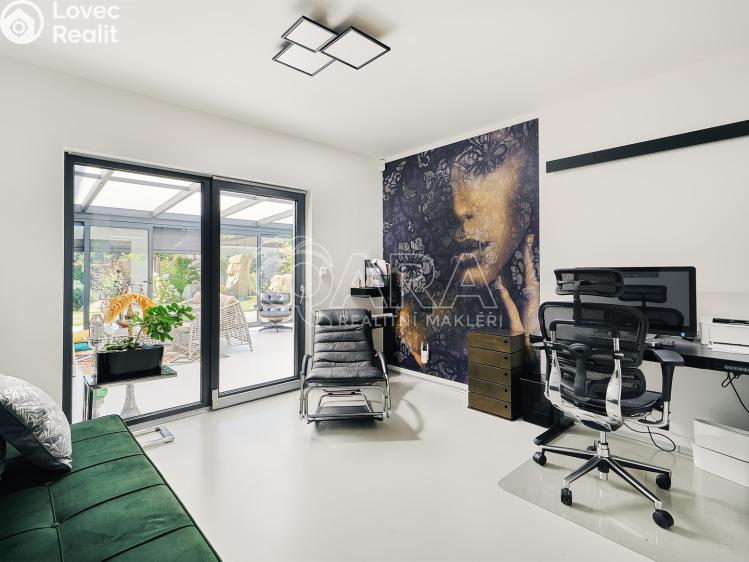 Sale family house Kamenice č. 6