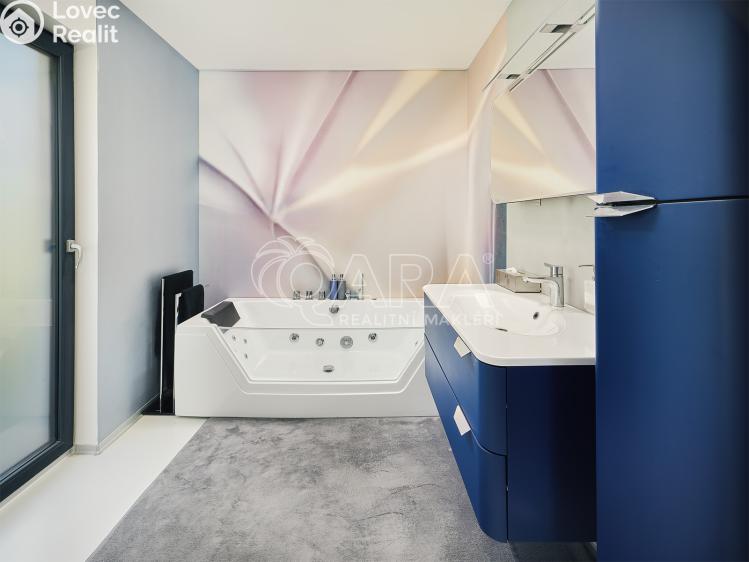 Sale family house Kamenice č. 12