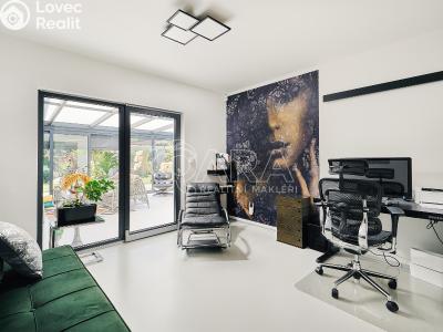 Продажа семейного дома Kamenice č. 6