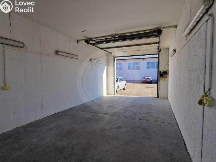 Оренда комерційної нерухомості České Budějovice, Dobrovodská 2284 č. 1