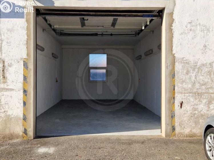 Оренда комерційної нерухомості České Budějovice, Dobrovodská 2284 č. 3