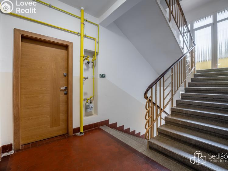 Sale apartment 3+1 Praha, Sinkulova č. 21