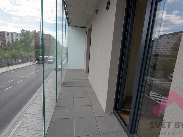 Rent apartment 2+KK Praha, Hartigova 1016/45a č. 2