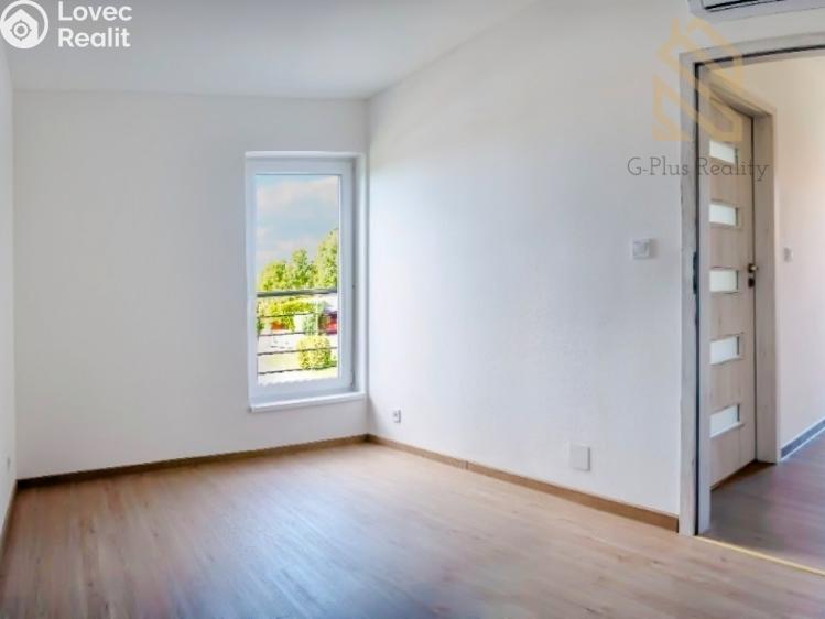 Prodej rodinného domu Uhersko č. 9