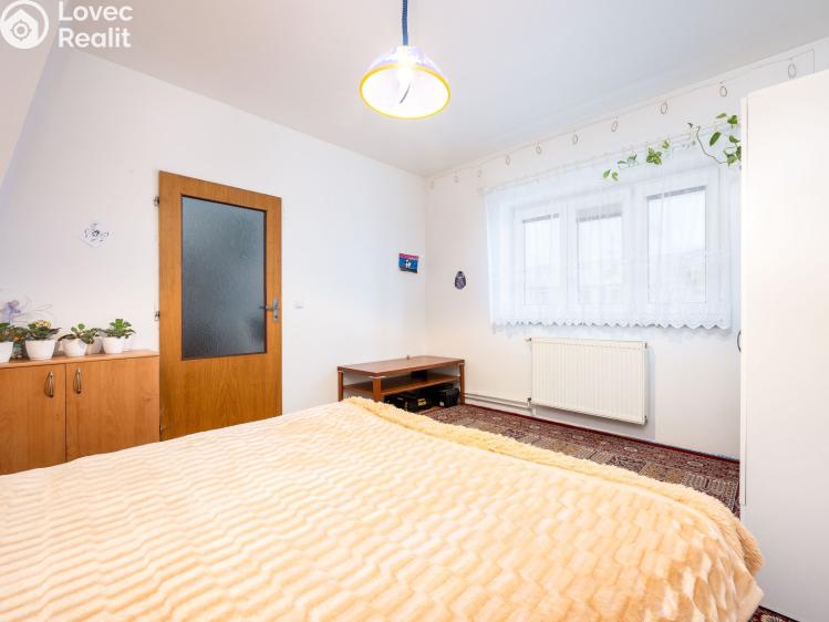 Prodej bytu 3+1 Opatovice nad Labem, Smetanova 238 č. 4