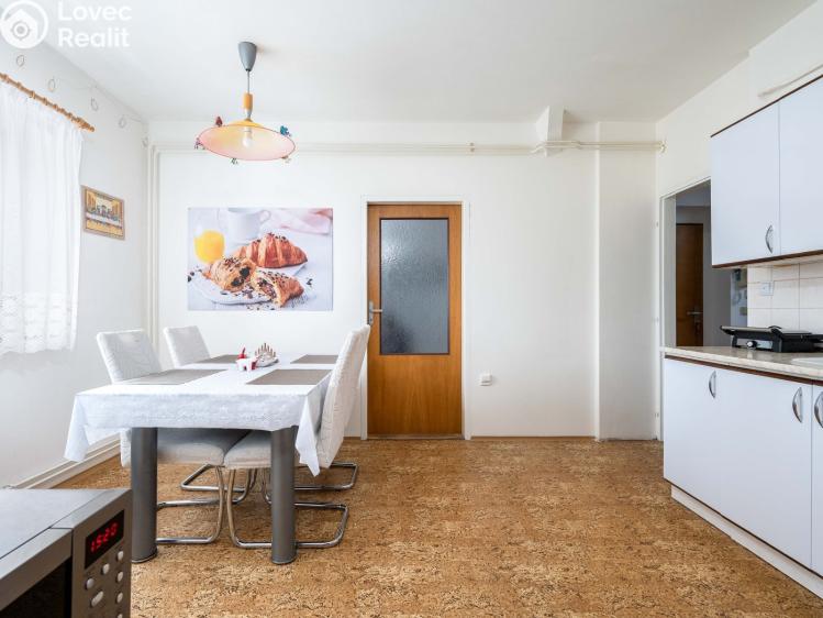 Prodej bytu 3+1 Opatovice nad Labem, Smetanova 238 č. 7