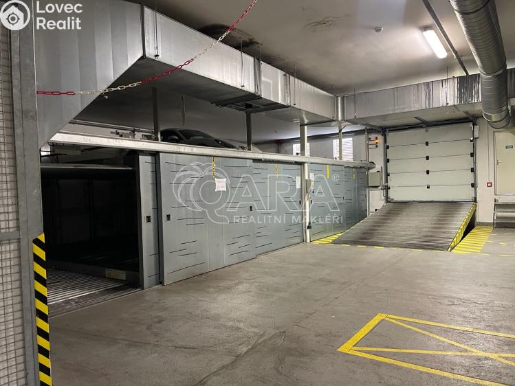 Pronájem garážového stání Praha, Francouzská 835/29 č. 2