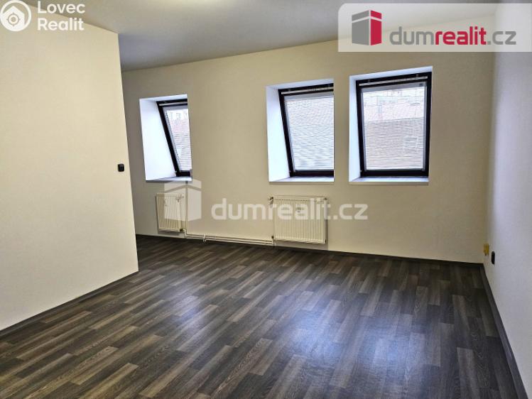 Pronájem bytu 2+1 Lovosice, Wolkerova č. 2