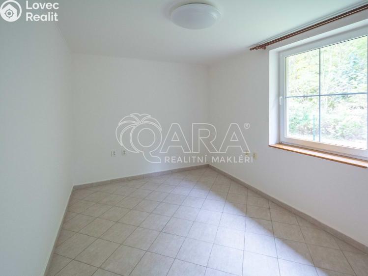 Pronájem bytu 2+1 Ovčáry č. 8