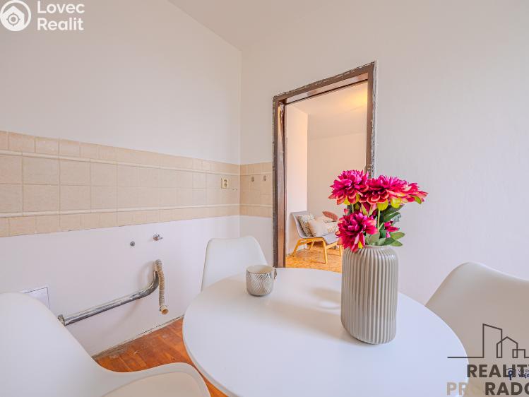 Продажа квартиры 1+1 Ostrava, Šalamounská 3015/4 č. 9