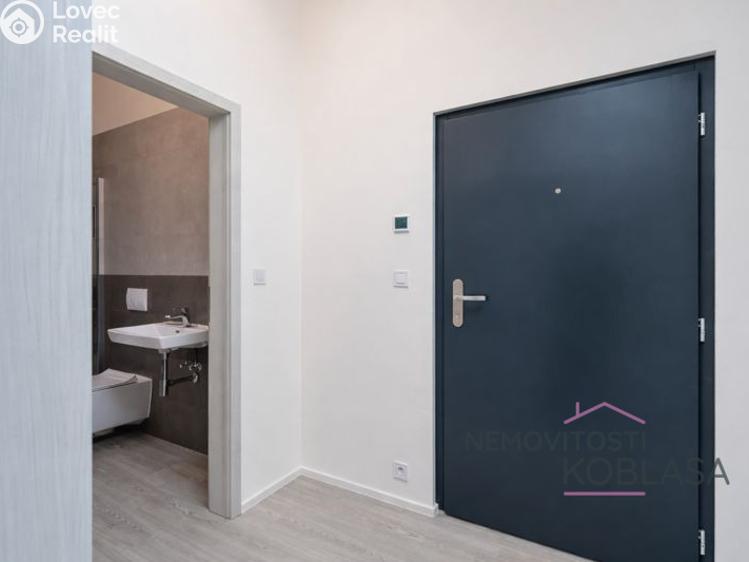 Rent apartment 4+KK Praha, Hostivická č. 7