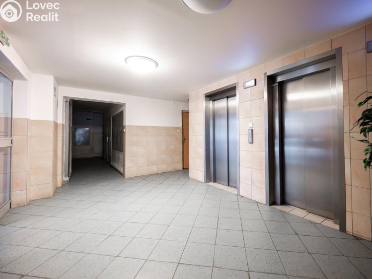 Prodej bytu 3+1 Pardubice, Jiráskova 1295 č. 5