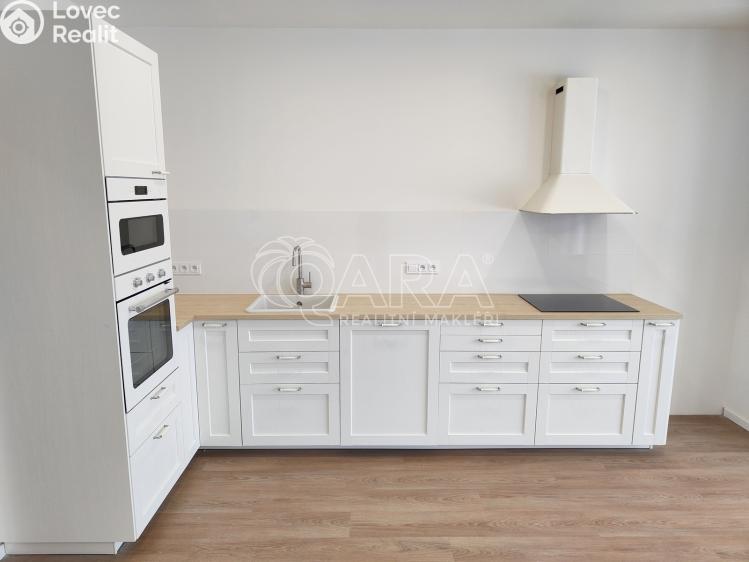 Pronájem bytu 4+KK Vysoký Újezd, Na Výsluní 353 č. 3