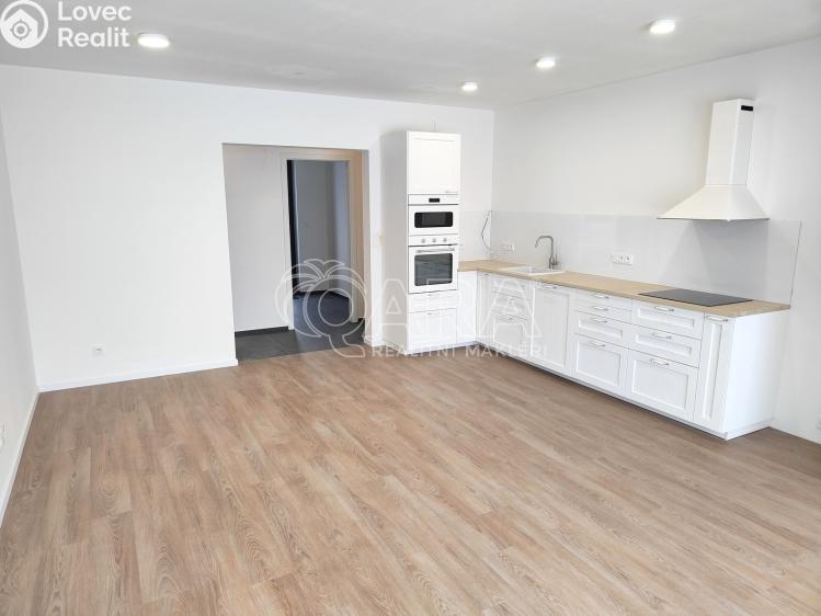 Pronájem bytu 4+KK Vysoký Újezd, Na Výsluní 353 č. 6