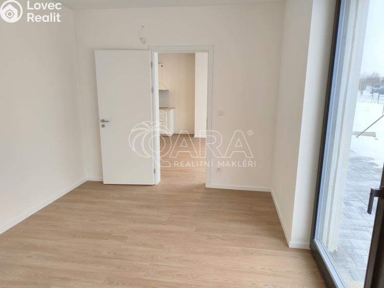 Pronájem bytu 4+KK Vysoký Újezd, Na Výsluní 353 č. 10