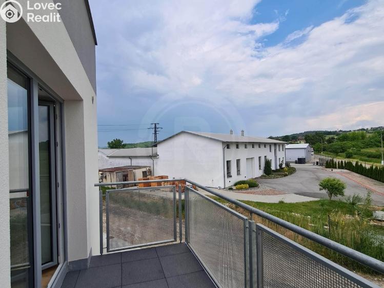 Pronájem bytu 1+KK Srubec, Do Mladého 1300 č. 5