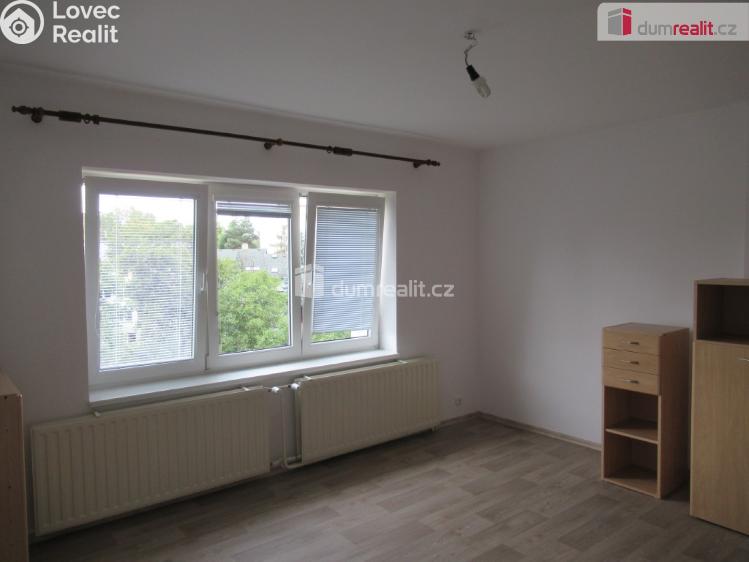 Pronájem bytu 2+1 Praha 8, Ořechová č. 14