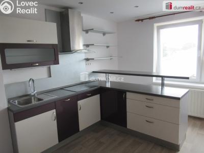 Pronájem bytu 2+1 Praha 8, Ořechová č. 2