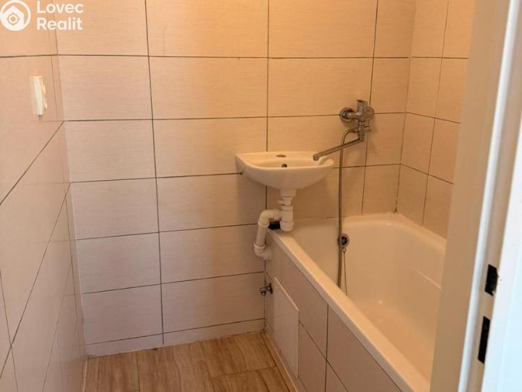Rent apartment 3+1 Chomutov, Kyjická č. 7