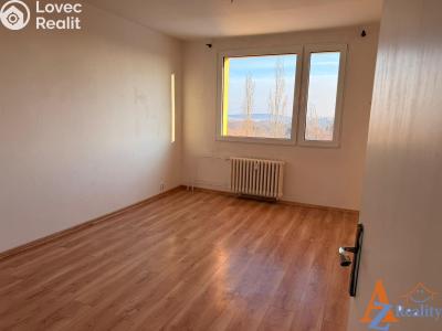 Rent apartment 3+1 Chomutov, Kyjická č. 3