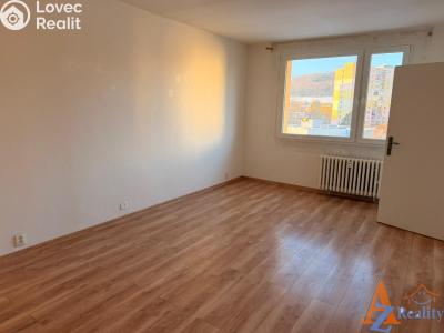 Rent apartment 3+1 Chomutov, Kyjická č. 4