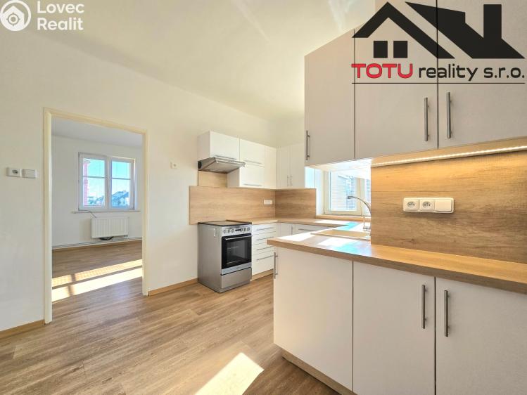 Pronájem bytu 2+KK Jaroměř č. 4