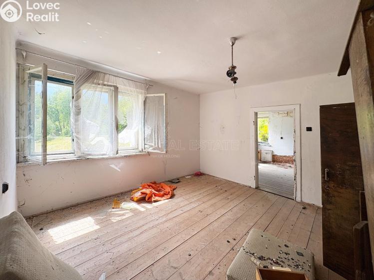 Prodej rodinného domu Úžice č. 15