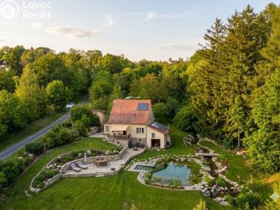 Продаж сімейного будинку Úžice č. 1