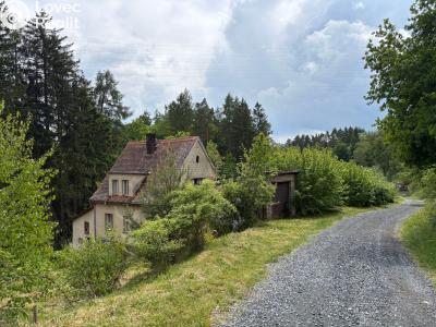 Prodej rodinného domu Úžice č. 4