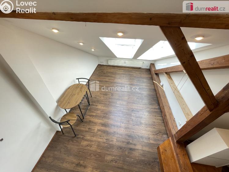 Pronájem bytu 1+KK Praha 4, Magistrů č. 6