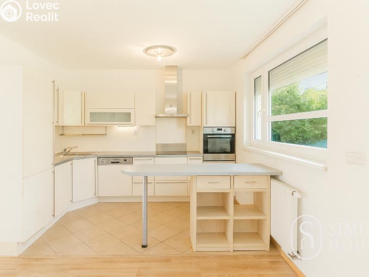 Продажа семейного дома Praha, Lutínská č. 8