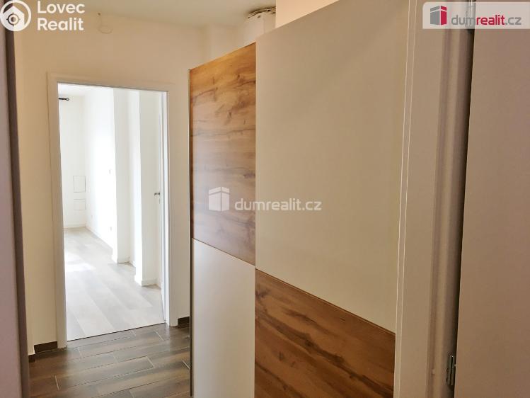 Rent apartment 1+1 Praha 5, Pod Žvahovem č. 8