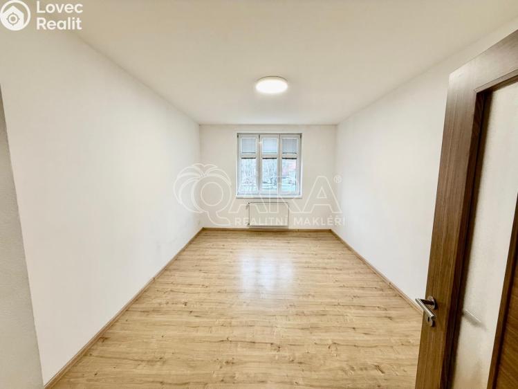 Pronájem bytu 3+KK Kralupy nad Vltavou, Jana Palacha 809/11 č. 8