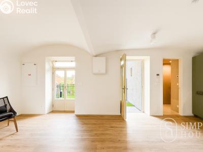 Pronájem bytu 1+KK Praha, Boleslavova č. 6