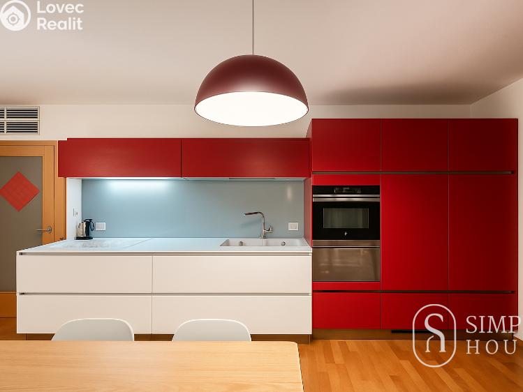 Pronájem bytu 3+KK Praha, Pitterova č. 1